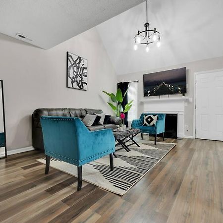 Plush Two Bedroom Retreat. A Home Away From Home! Riverdale Luaran gambar